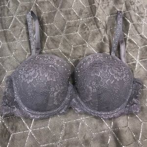 Victoria’s Secret Dream Angels Demi with Bling